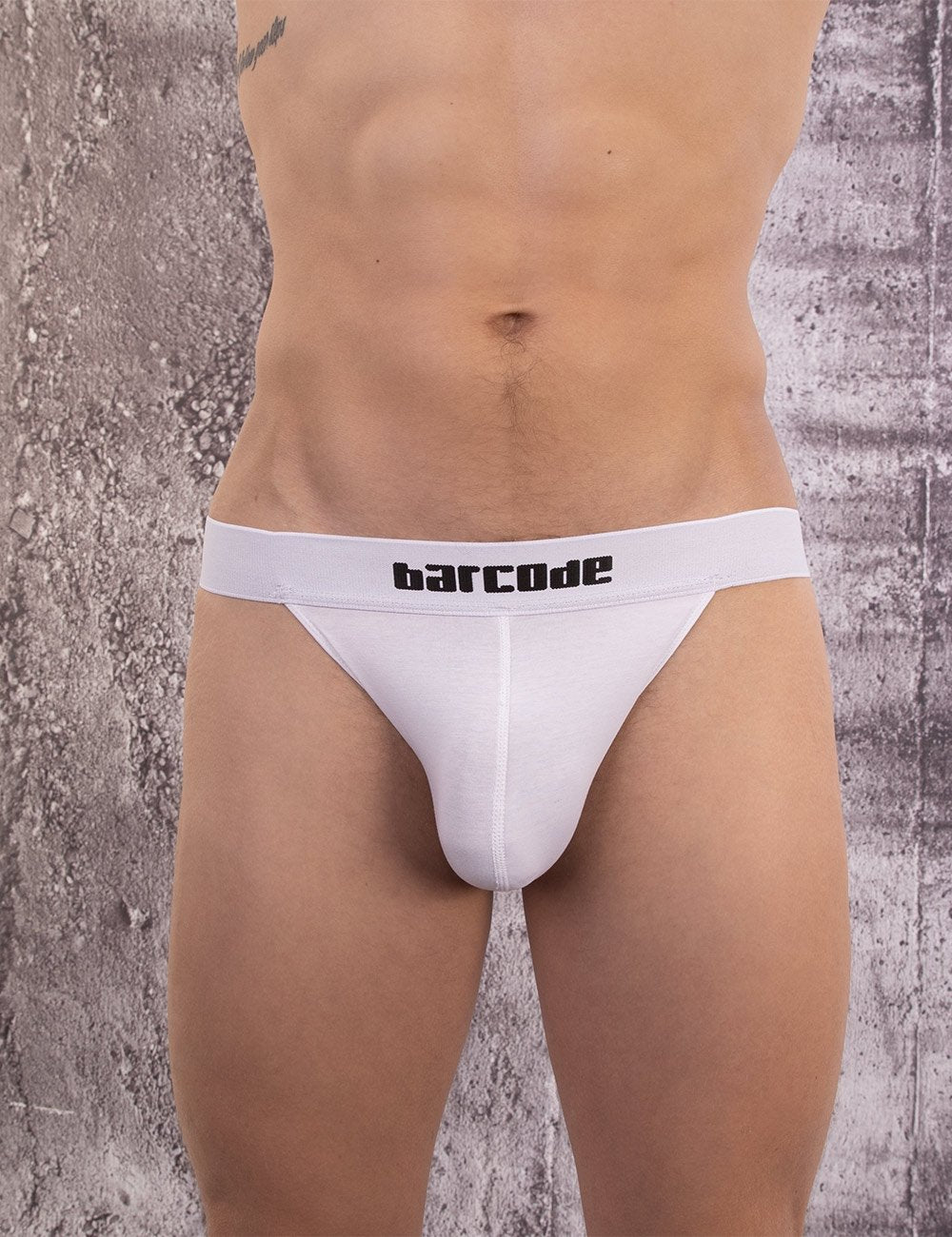 Barcode Berlin Giles Half Brief White